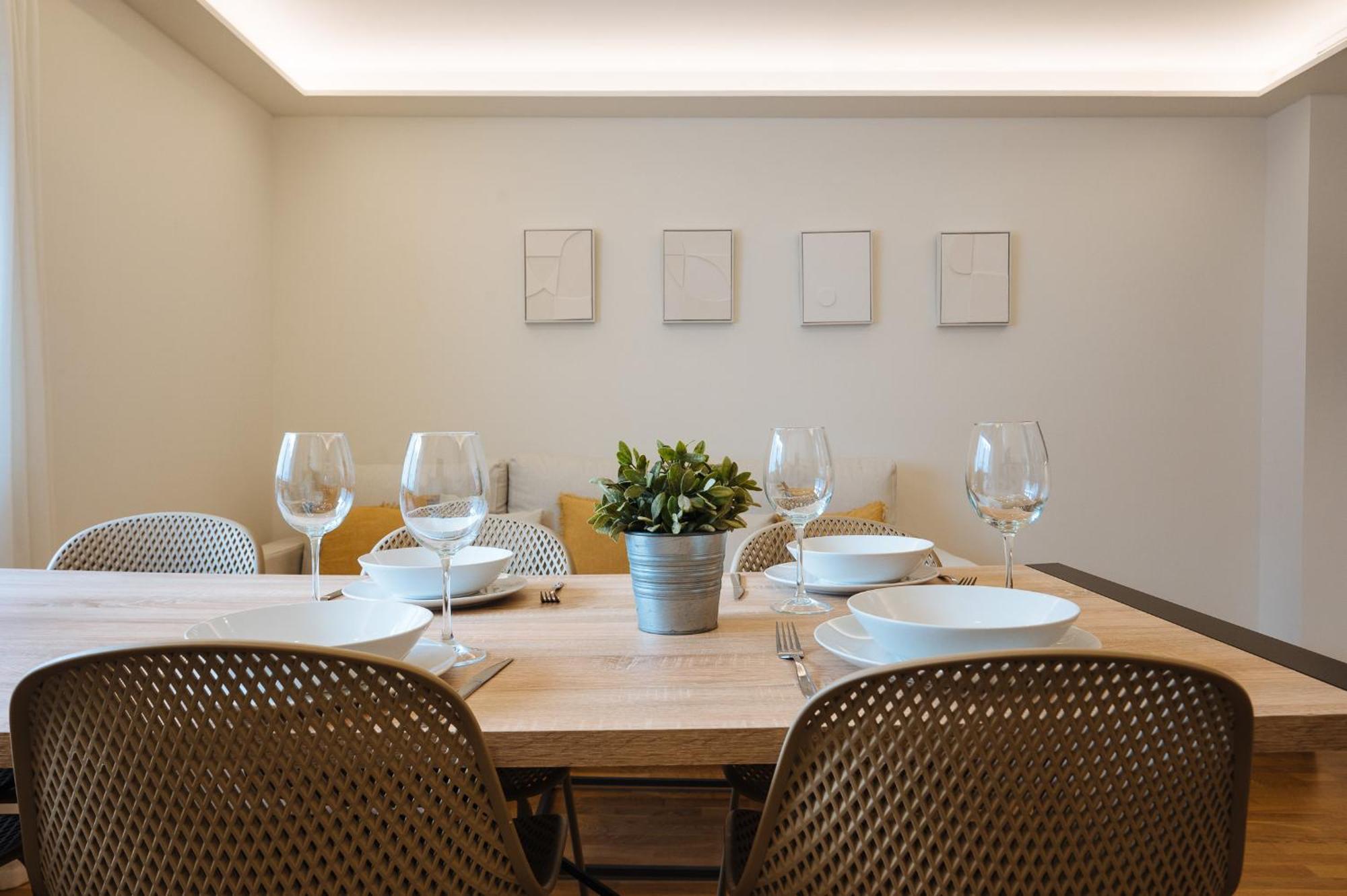 The Zentral Suites & Apartments Seville Luaran gambar
