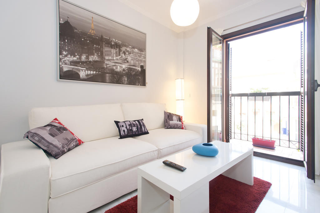 The Zentral Suites & Apartments Seville Luaran gambar